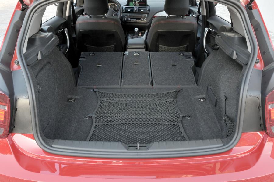  BMW 118i Sport Line 2011 года  (фото 10 из 185)